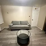 Apartment In Greenwich